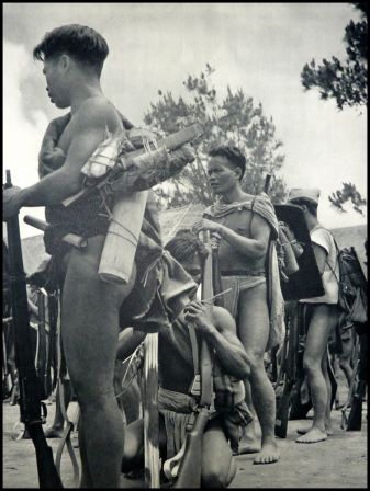 Guerre morte il y avait une guerre en Indochine JP Dannaud 1ère édition 1954 recueil photographies militaria Dien Bien Phu Asie colonies Guerre morte il y avait une guerre en Indochine JP Dannaud 1ère édition 1954 recueil photographies militaria Dien Bien Phu Asie colonies