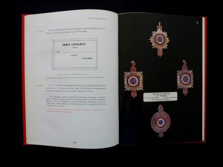 Histoire des insignes et des costumes des députés 1789-1981 Edmond Launay André Sourys-Rolland Public Réalisations 1981 édition originale numérotée Histoire des insignes et des costumes des députés 1789-1981 Edmond Launay André Sourys-Rolland Public Réalisations 1981 édition originale numérotée