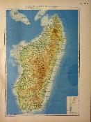 Ancienne documentation sur Madagascar et îles océan Antarctique îles Kerguelen St-Paul Crozet Amsterdam