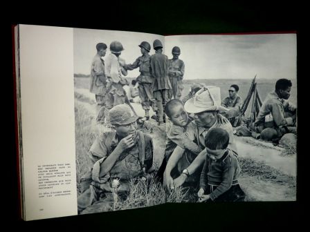 Guerre morte il y avait une guerre en Indochine JP Dannaud 1ère édition 1954 recueil photographies militaria Dien Bien Phu Asie colonies Guerre morte il y avait une guerre en Indochine JP Dannaud 1ère édition 1954 recueil photographies militaria Dien Bien Phu Asie colonies