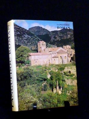Languedoc méditerranéen roman éditions Zodiaque architecture