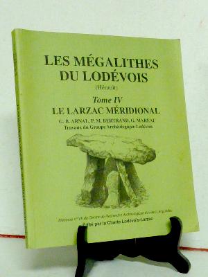 Occitanie Les mégalithes du Lovédois Hérault Larzac méridional dolmens menhirs archéologie inventaire 